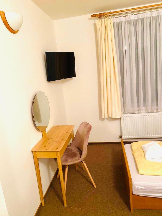 Penzion A Restaurace U Cervinku Cista u Horek 외부 사진